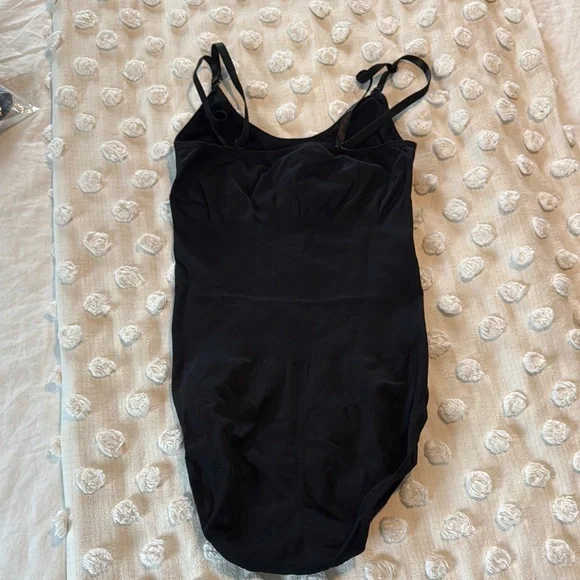 Black One-Piece Shapewear - Picture 3 of 3